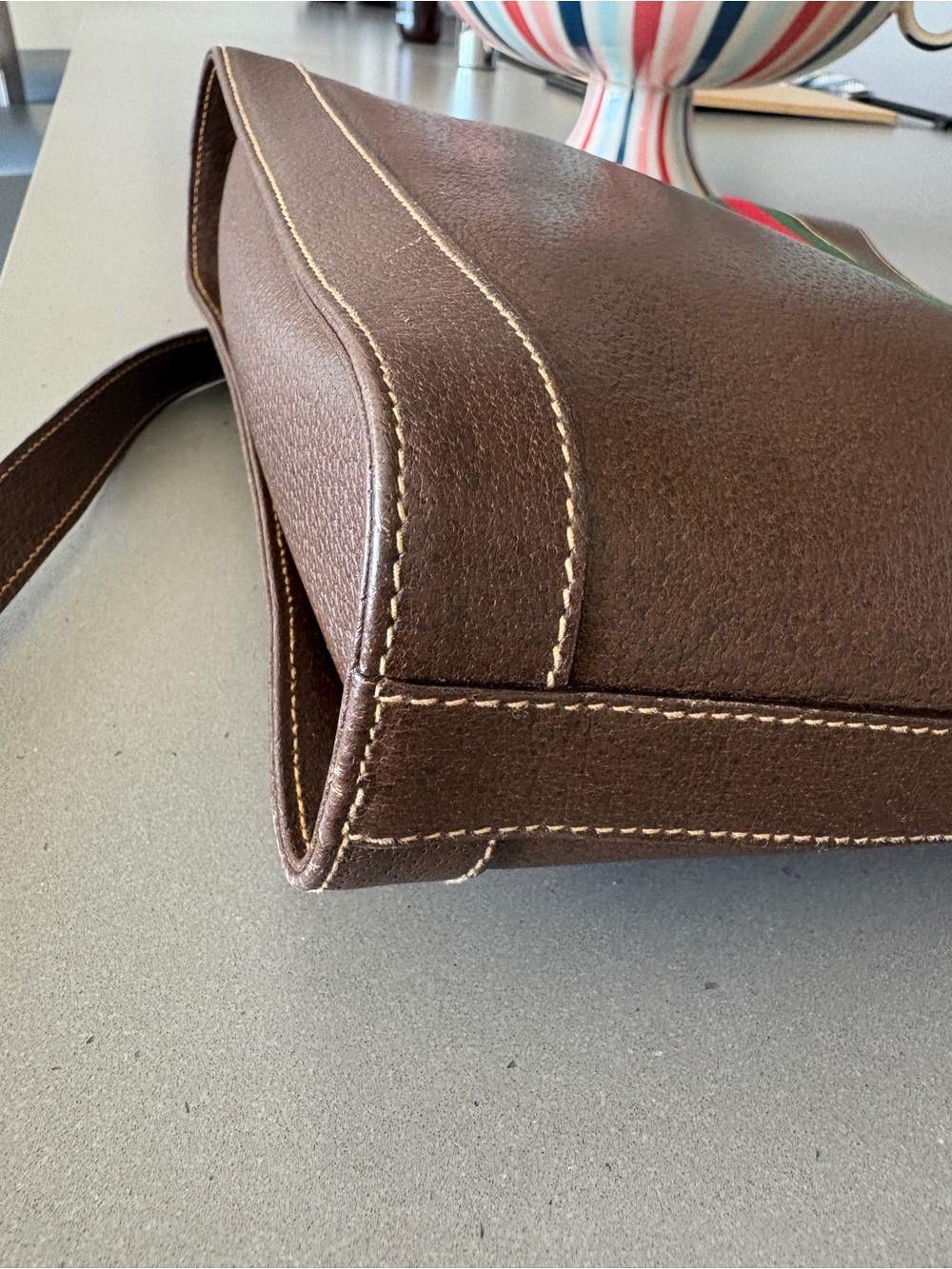 Vintage Gucci Bucket Bag - Picture 6 of 9